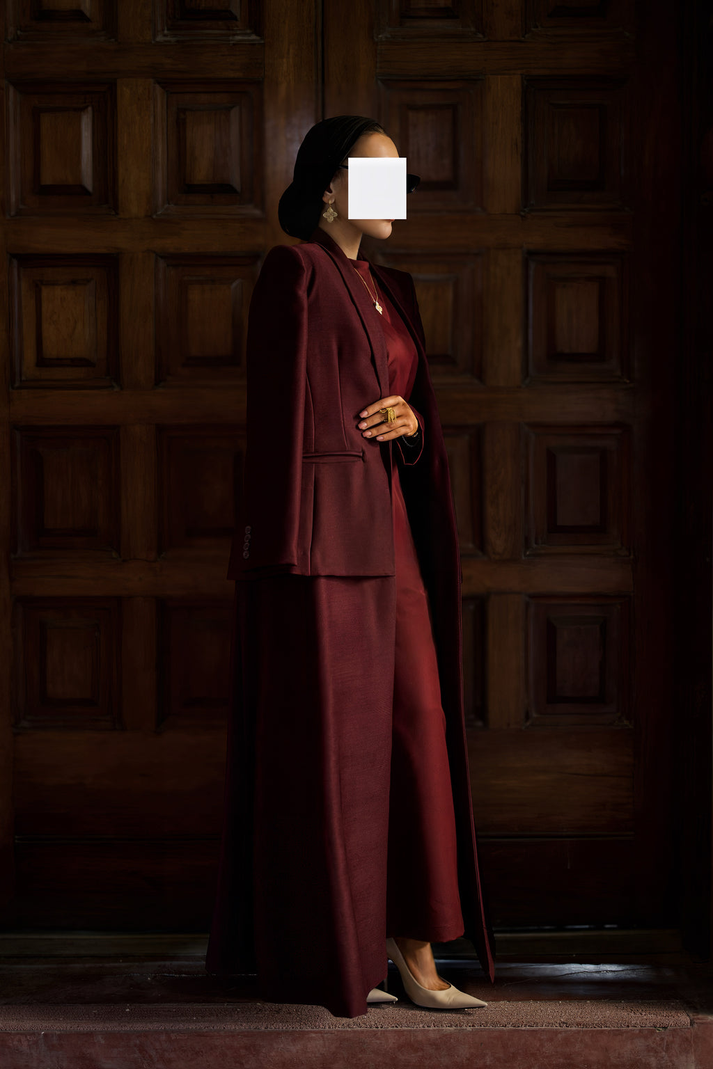 BURGUNDY TRAUPE TRAVEL SUIT