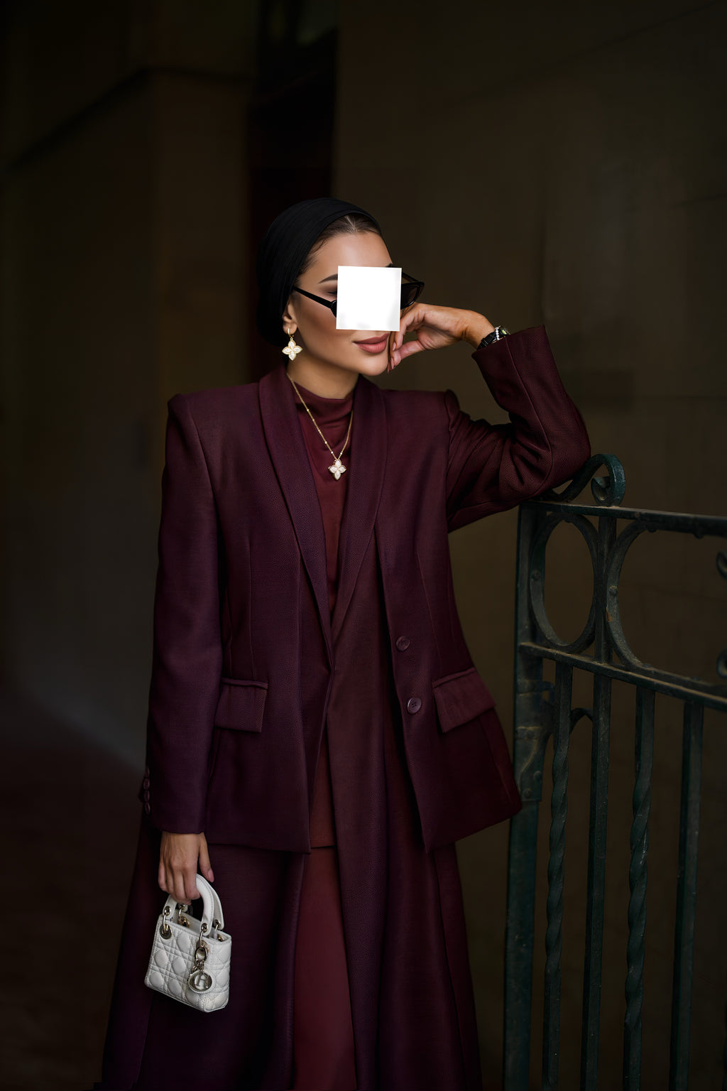 BURGUNDY TRAUPE TRAVEL SUIT