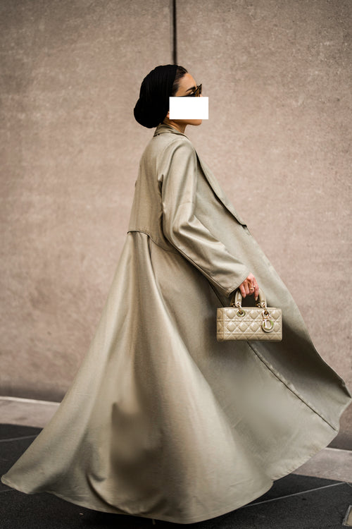 LIGHT TRAUPE TRAVEL SUIT